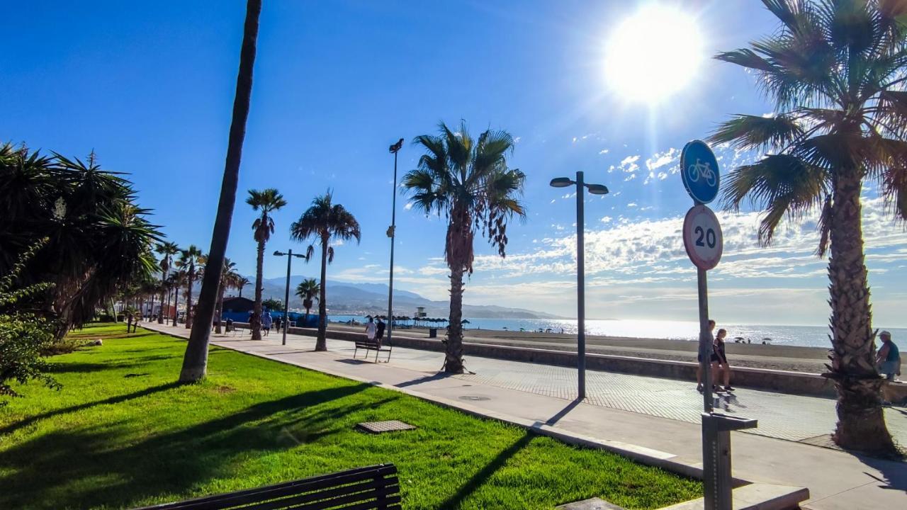 Estudio Vip Mediterraneo - Alojamientos La Torre Torre Del Mar Extérieur photo